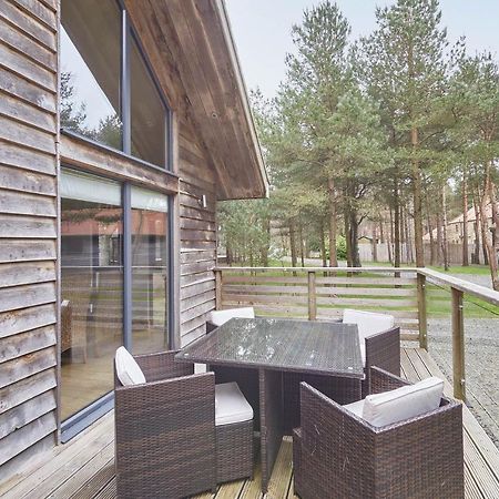 Host & Stay - Simon Howe Lodge Вітбі Екстер'єр фото